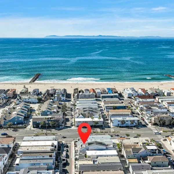 Beach Escape with Patio! 2 Min Walk to Sand & Surf, hotel v destinaci Newport Beach