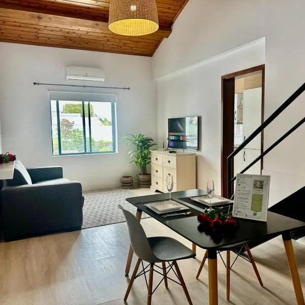 Azores Pedra Apartments - G, hotel di Ponta Delgada