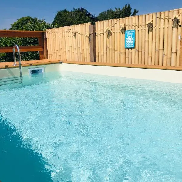 Logie Moonlight, Hotel in Brakel