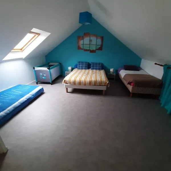 Studio, hotel em Broons