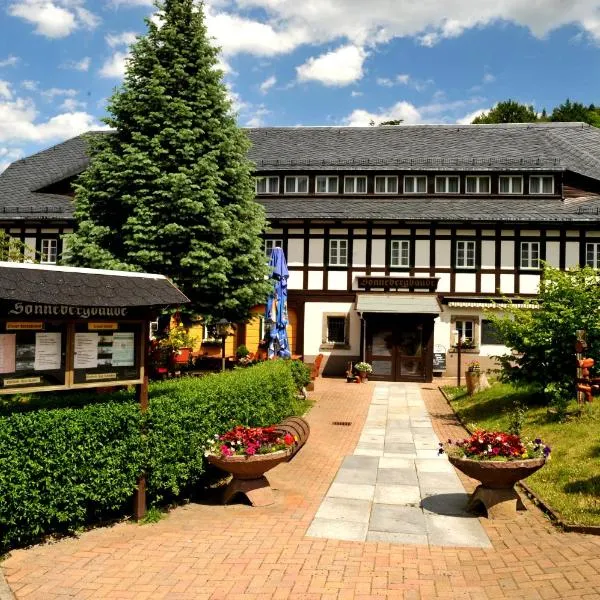 Wanderhotel Sonnebergbaude, hotel v destinaci Waltersdorf