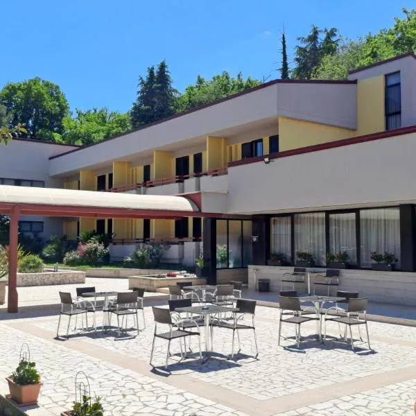 Hotel Pennile, hotel v destinaci Ascoli Piceno