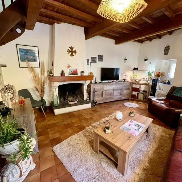 Bienvenue chez Sandrine, hotel em La Redorte