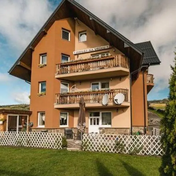 Privat na Vŕšku, hotel v Ždiari