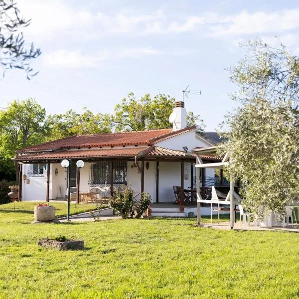 Theros, garden and sea, hotel in Mesimvría