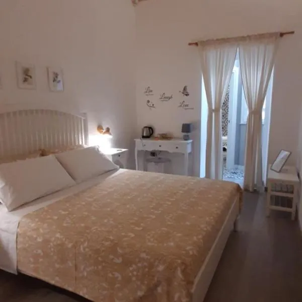 Il Poggiolo Fiorito、ターラントのホテル