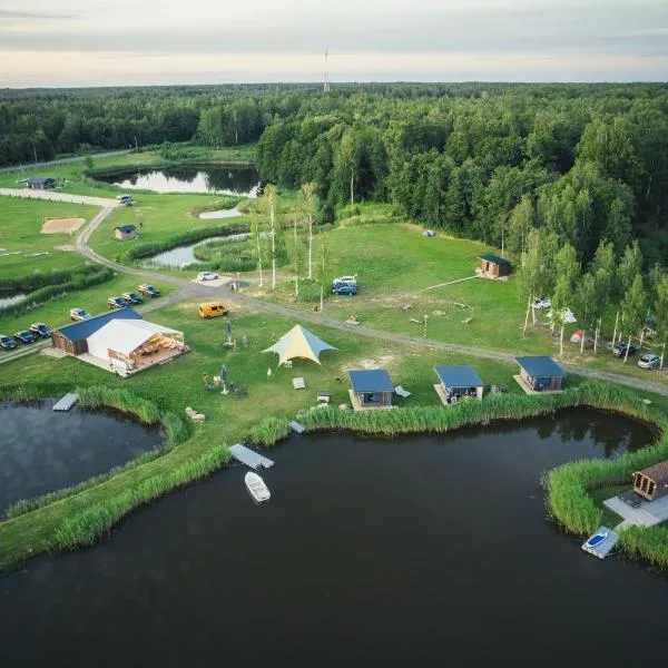 Tūjas dīķi, hotel di Tūja
