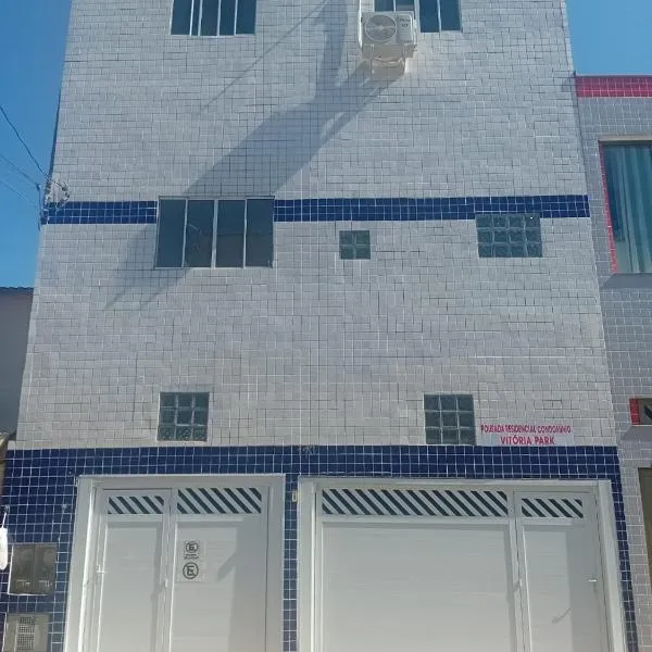 Pousada Residencial Condomínio Vitória Park - Guarujá, hotel in Guarujá