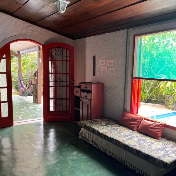 Casa rústica com piscina a 300mts da praia - Foto 2