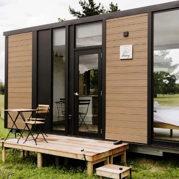 Rural Delight by Tiny Away, hotel in Ohaupo