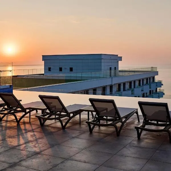 Sea Breeze Chill Out Infinity Spa & Pool-parking, hotel v destinaci Mamaia Nord – Năvodari