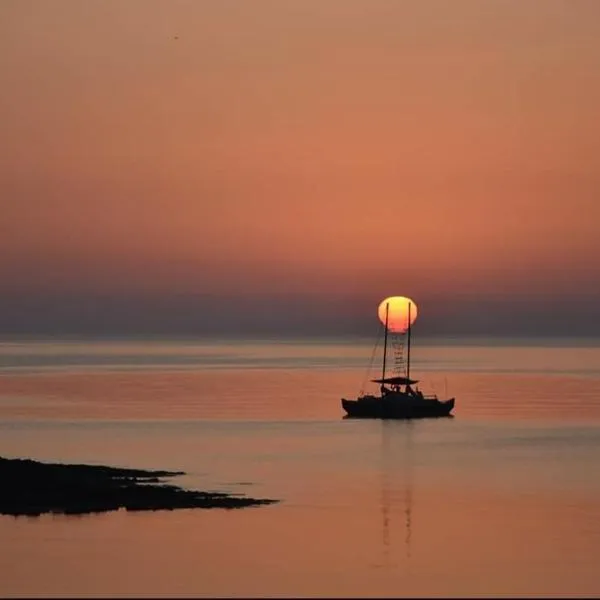 Casa Alba Marina，位于马尔扎梅米的酒店