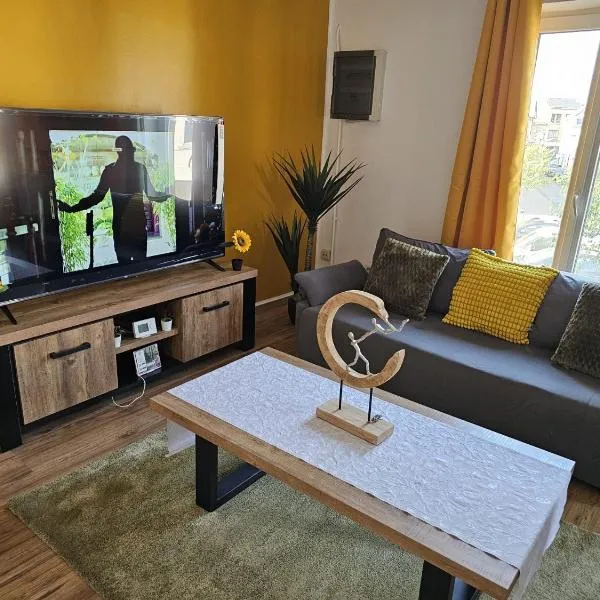 magnifique appartement à Mons, hotel in Mons