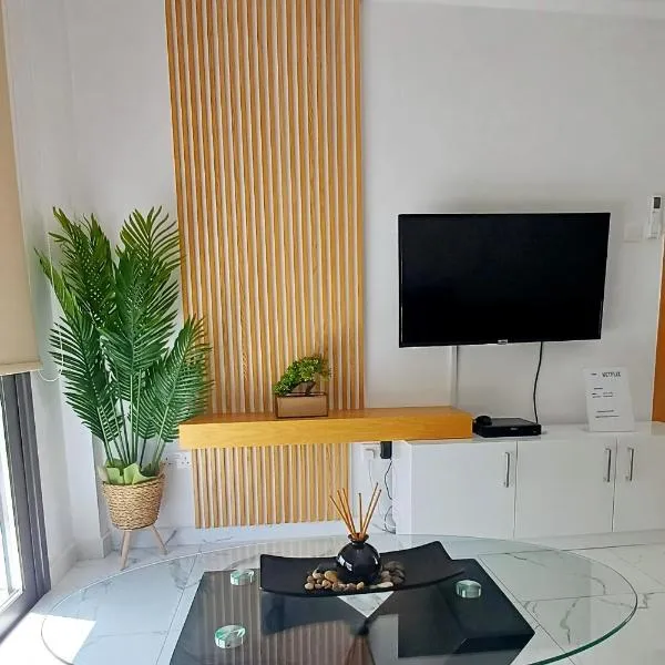 Sea Side Appartment in Kato Paphos, hotel a Paphos