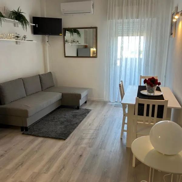 Appartamento Vista Mare, hotel v destinaci Porto Recanati