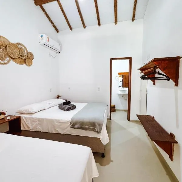 Pousada Flora Caraiva, hotel v mestu Caraíva