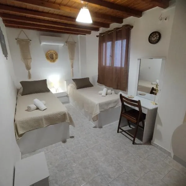 MMrooms 2 μονά κρεβάτια, khách sạn ở Tinos Town