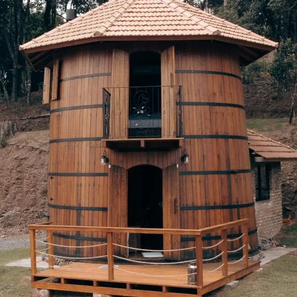 Villa montebello Pousada Tanoeiro, ξενοδοχείο σε Monte Belo