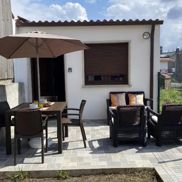 A Casiña de Tivo – hotel w mieście Fisterra