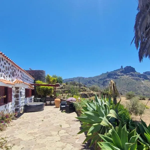 Mountain Hostel&House Finca La Isa by Rose, hotel en Tejeda