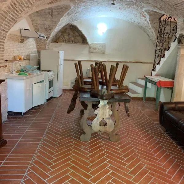 Casa vacanze Il Cerbiatto, hotel in Secinaro
