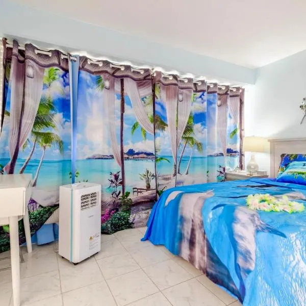 WAIKIKI 2 BEDROOMS, 1 BATH, FREE PARKING, SLEEP 6, hotel em Honolulu