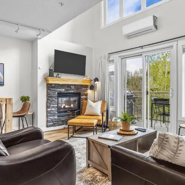 Charming Mountain Loft Pet Friendly Mountain Views!, מלון בקאנמור