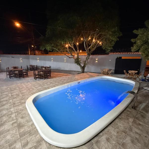 Casa com piscina - Praia Grande
