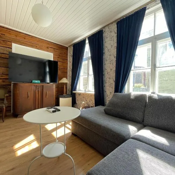 Suur-Mere Guesthouse, hotel in Haapsalu