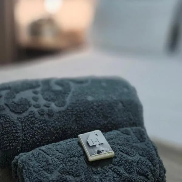Quarto exclusivo, próximo a Dutra e Vale Sul Shopping em SJCampos-SP, hotel in São José dos Campos
