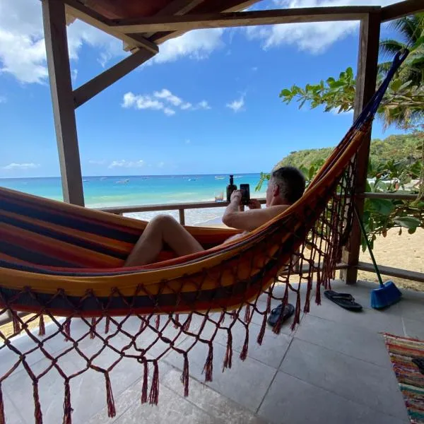 D' Love Shack, hotel Castarában