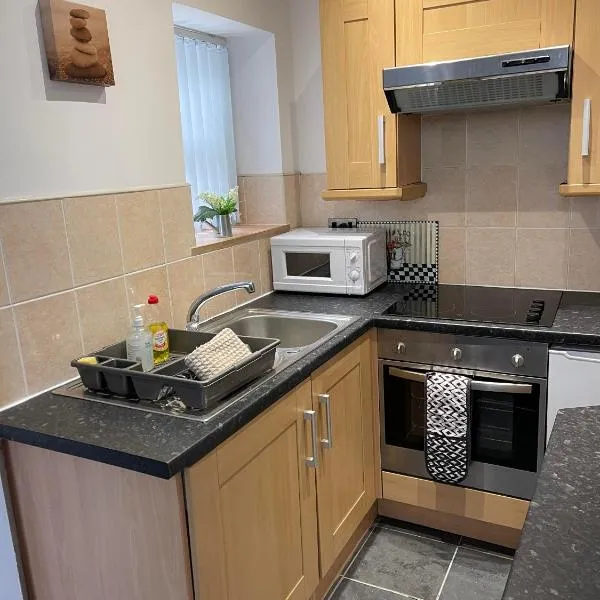 No 7 AT SANDRINGHAM - 1 BED NEAR SEFTON PARK AND LARK LANE, hotel in Liverpool