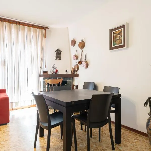 Cremeno Noccoli - spacious family appartment, hotel in Cremeno