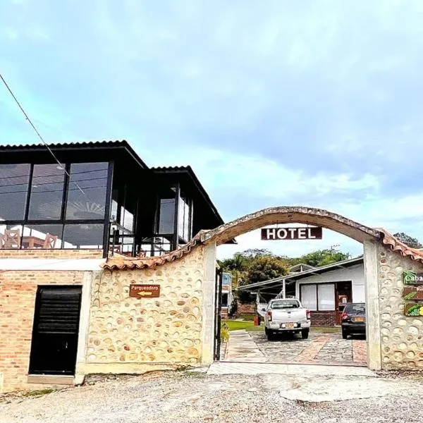 Hotel Paraíso Moniquira, hotel v destinaci Moniquirá
