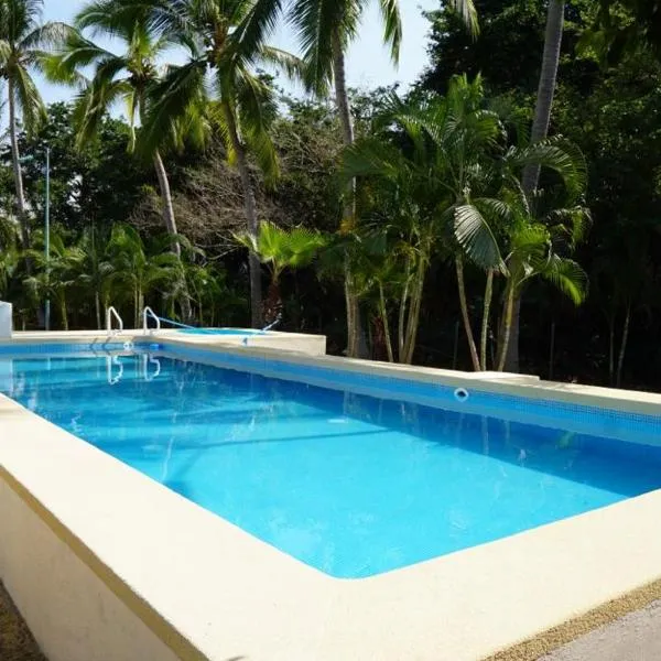 Modern apartment in the Ixtapa hotel area, hotel in Ixtapa