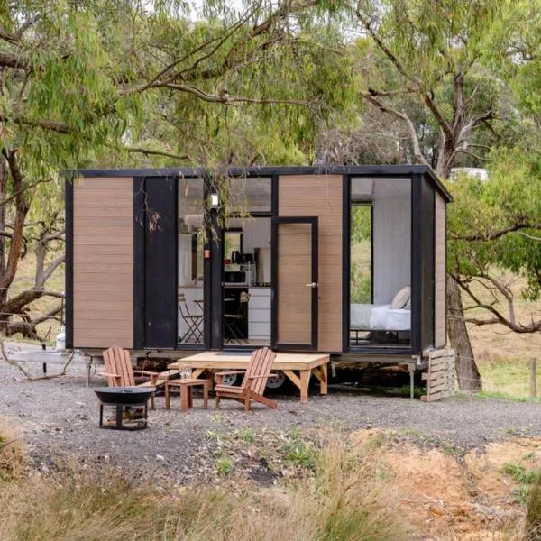 The Meadows Tiny House by Tiny Away, hotel v destinaci Macclesfield