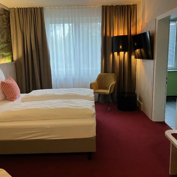 Hotel Restaurant Elbebrücke，奧拉寧鮑姆的飯店