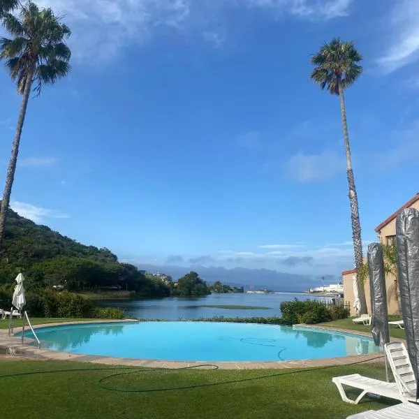 Manhattan Estates - Plettenberg Bay, hotel in Plettenberg Bay