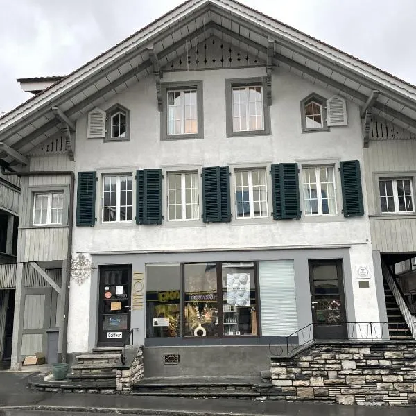 Haus der Schwalbe、オーバーホーフェン・アム・トゥーナーセのホテル