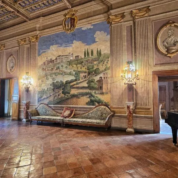 Castello Bonaccorsi in Sabina, hotel in Castel San Pietro