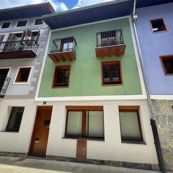 erdiko kalea 9, hotel in Marquina-Jemein