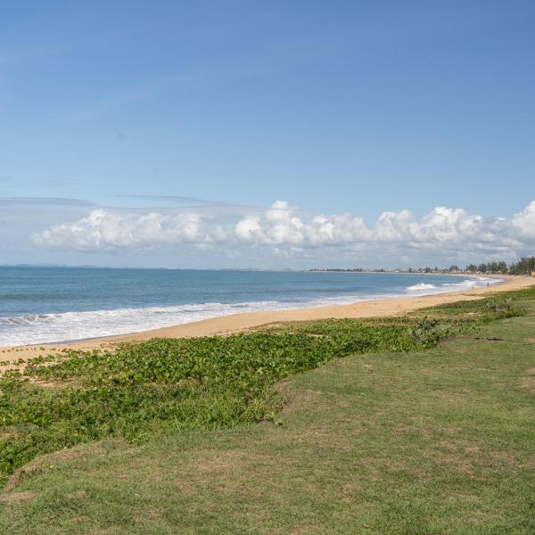 Apto com Wi-Fi a 950m da Praia da Tartaruga