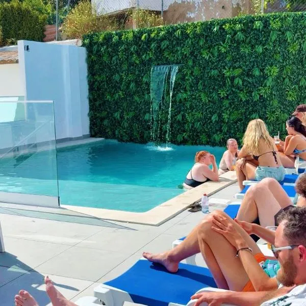 Sun Lovers Hostel, hotel v destinaci Albufeira