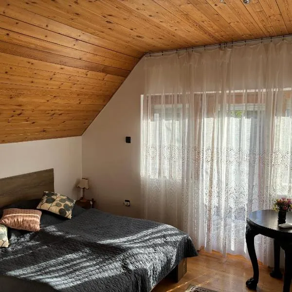 Fehér Ház, hotel in Zamárdi