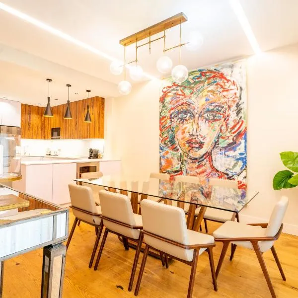 V73 Elegance & Comfort - Luxury in Barrio Salamanca, hotel in Madrid