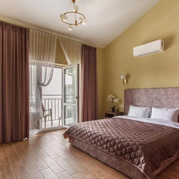 Five Seasons apartments, khách sạn ở Odessa