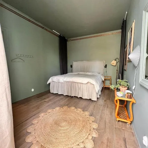 Gamla Mejeriet i Västra Värlinge, hotel v destinaci Trelleborg