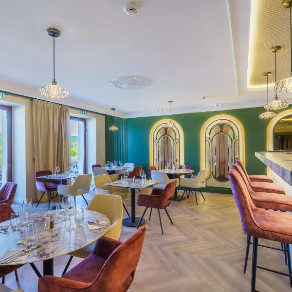 Hôtel Le Clos des Arts – hotel w mieście Gevrey-Chambertin