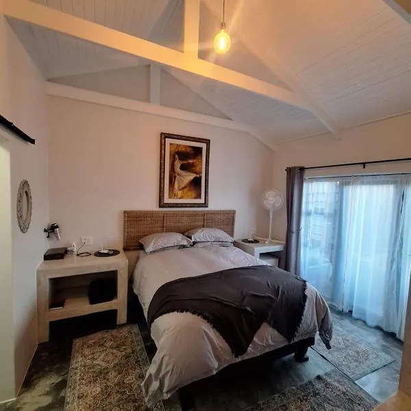66onjennings Strand, hotel v destinaci Strand