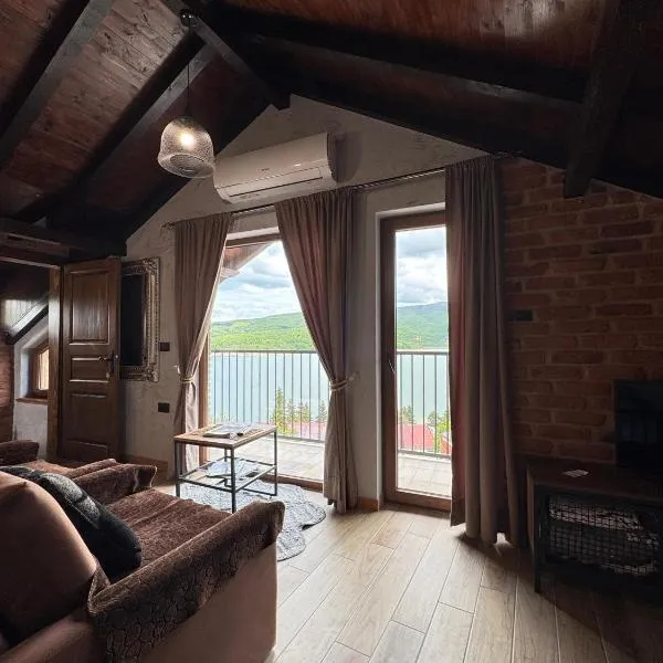 Villa Nur - Lake View Apartaments, hotel a Mavrovi Anovi